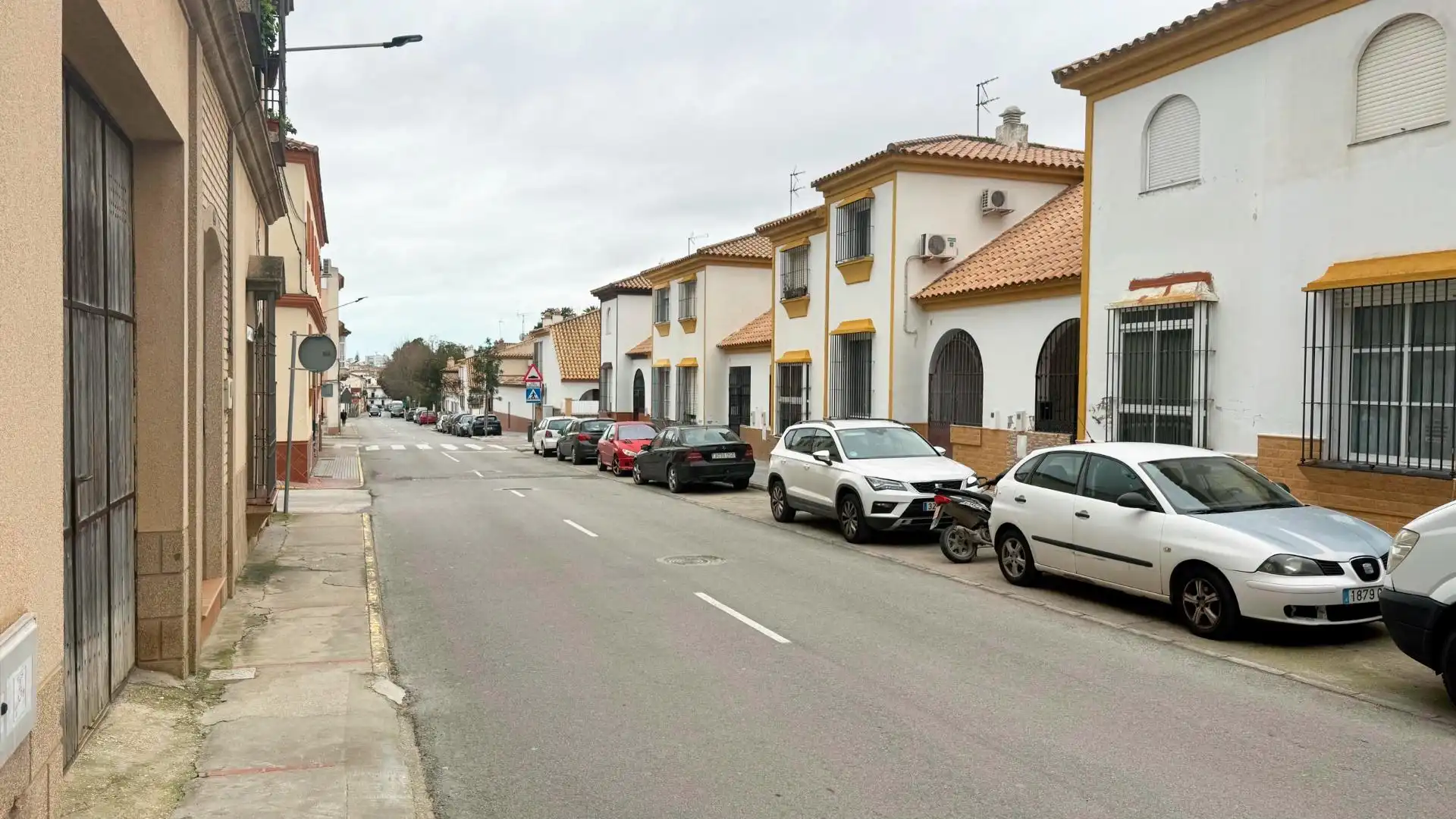 Exterior view of Single-family semi-detached for sale in Chiclana de la Frontera  with Air Conditioner, Storage room and Balcony