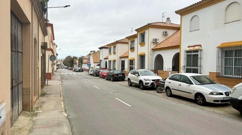 Foto 2 de Casa adosada en venda a La Banda - Campo de Fútbol, Chiclana de la Frontera