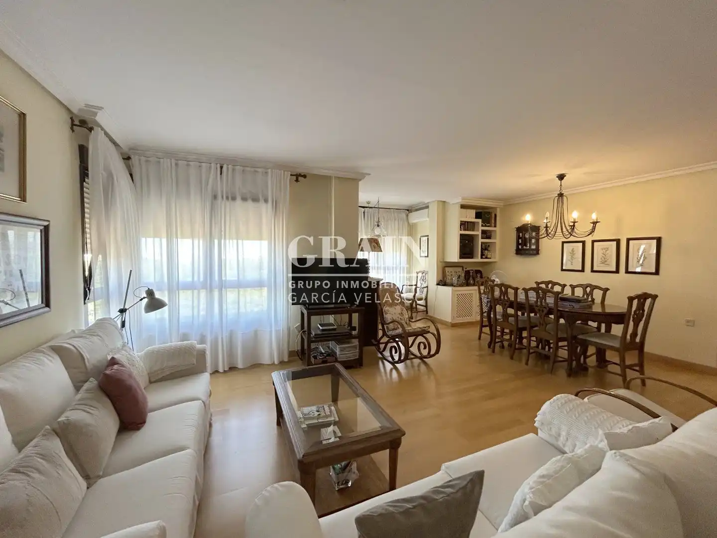 Living room of Flat for rent in Albacete  with Air Conditioner, Heating and Storage room
