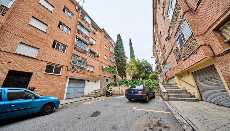 Foto 1 de Piso de alquiler en Calle Calle de Artemisa, 3, 3, Cerrillo de Maracena - Periodistas, Granada