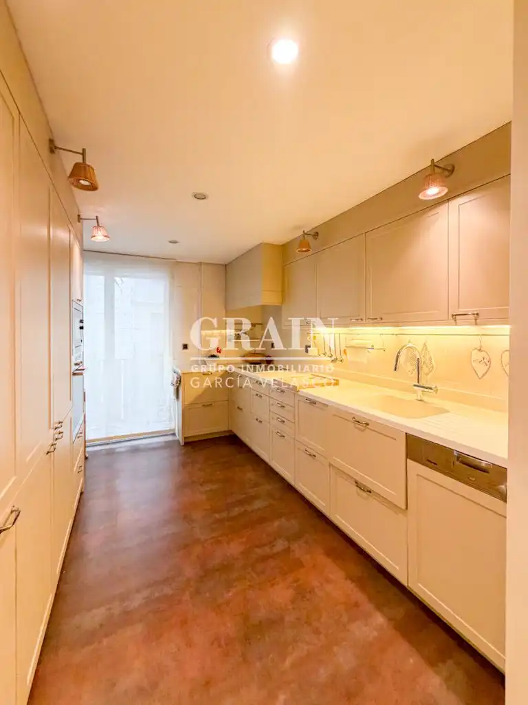 Appartamento con terrazza in vendita a Centro, imagen 13