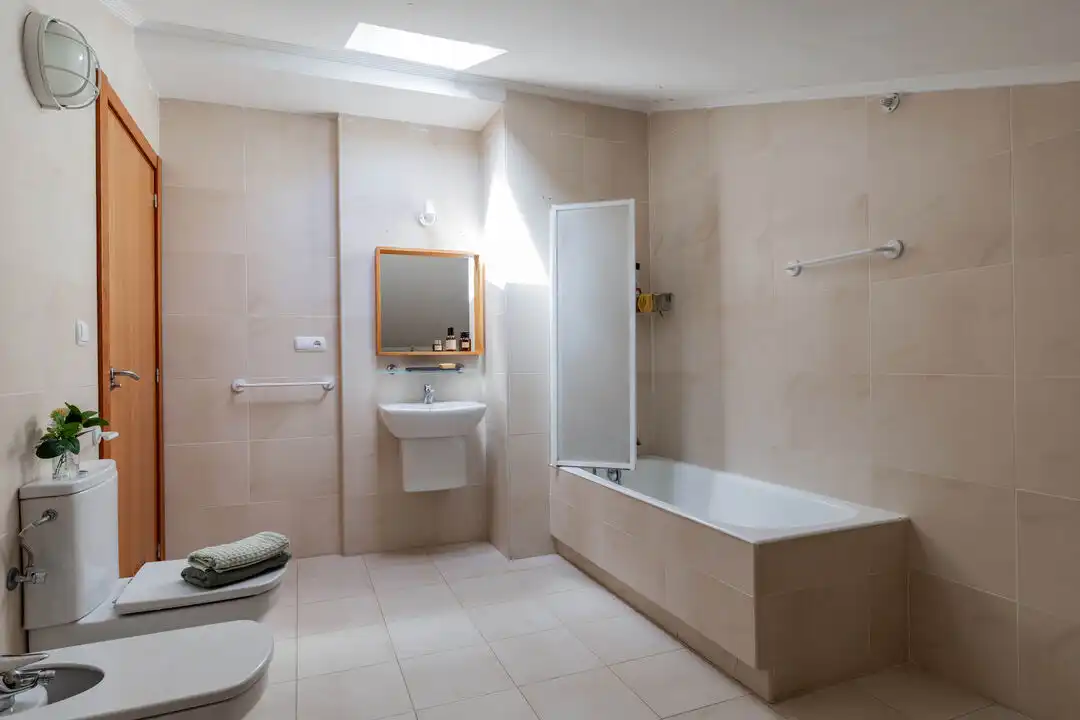 Baño de Dúplex en venta en Orio con Calefacción, Terraza y Balcón