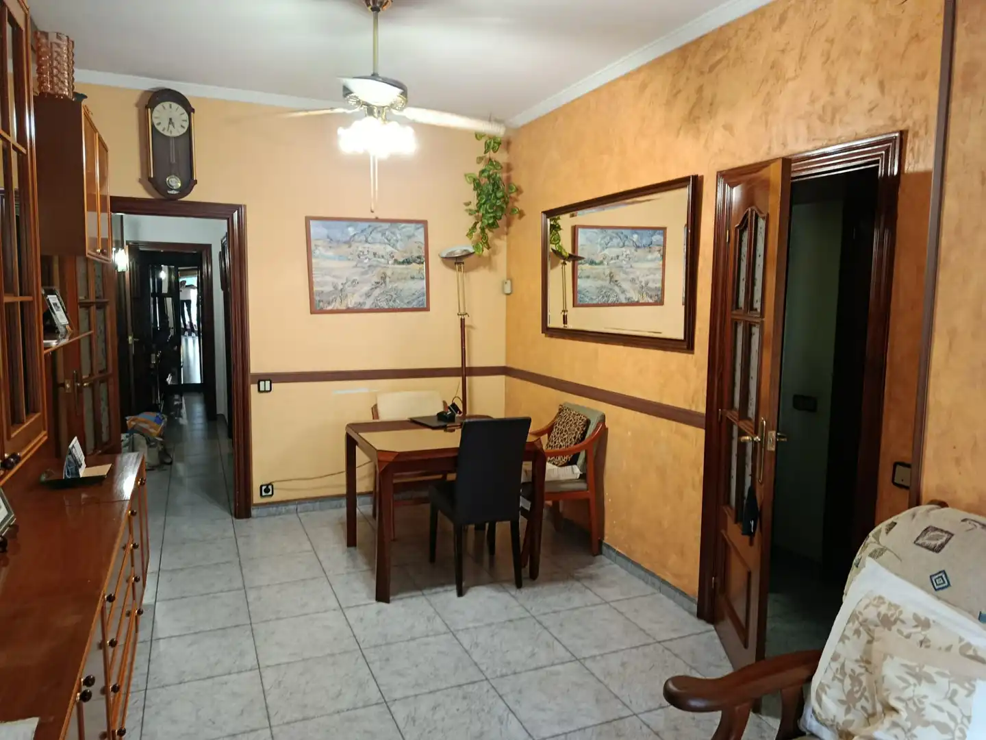 Comedor de Piso en venta en Badalona con Calefacción y Balcón