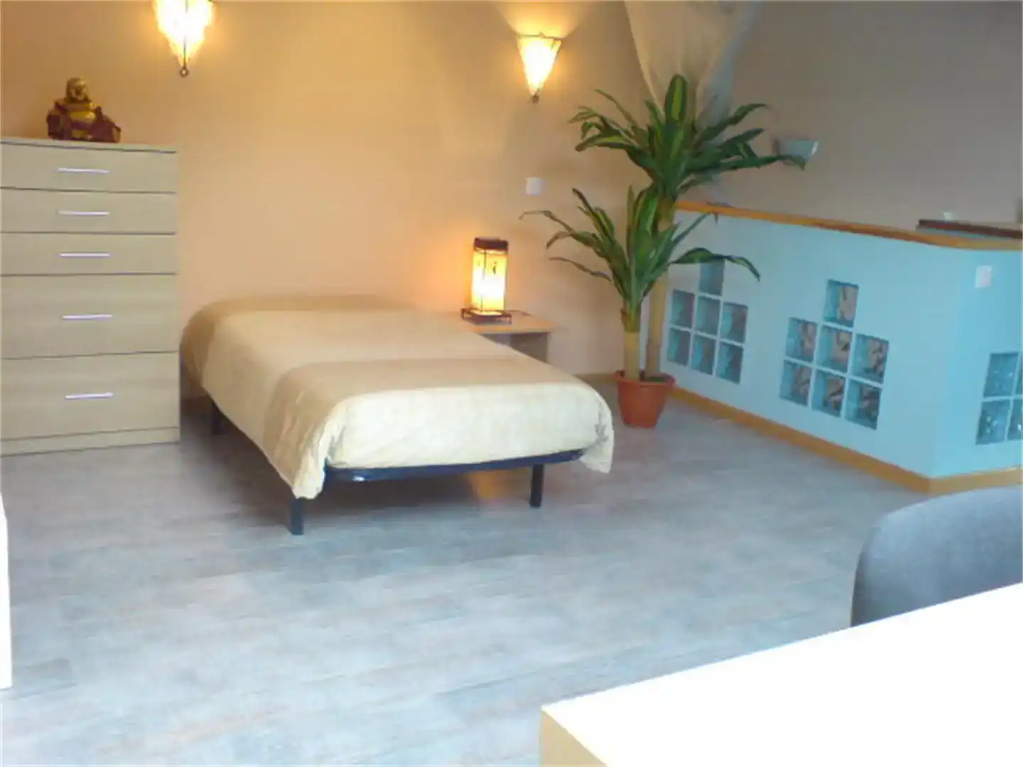 Room in Suiza, 1000, Casco Histórico