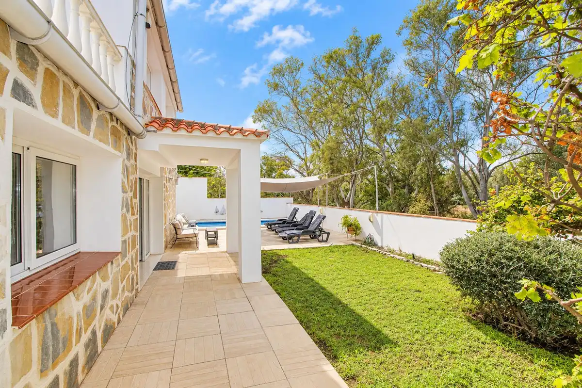 Terrace of Houses for sale in Las Chapas - El Rosario