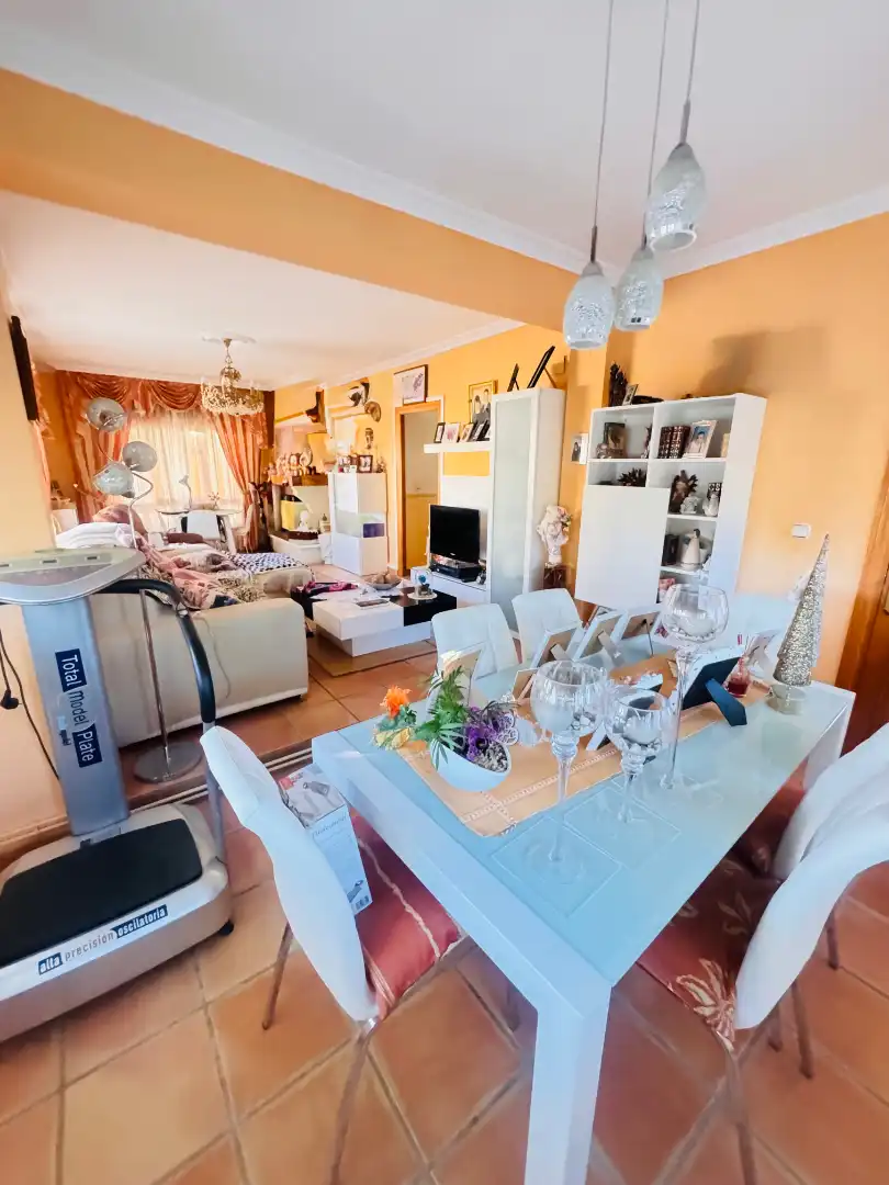 Chalet con piscina en venta en Carretera Aldeamayor, imagen 13