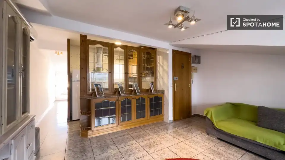 Flat with terrace to rent in Sants - Montjuïc, imagen 4
