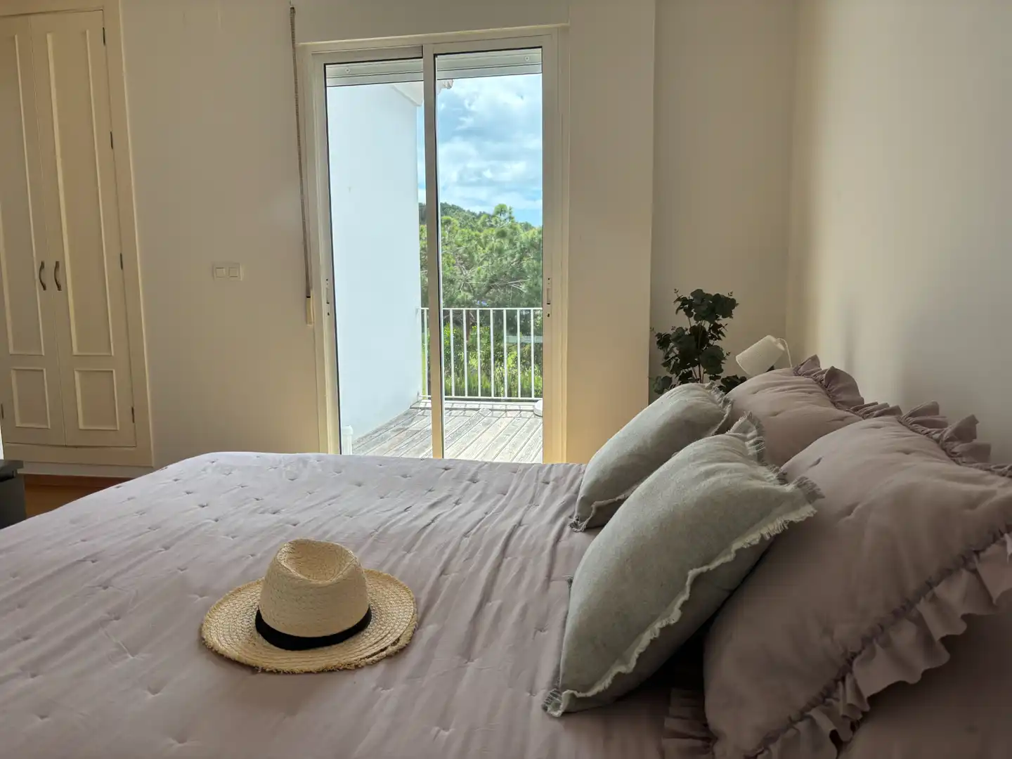 Detached homes for rent in Paseo de la Chirina, Islantilla Golf
