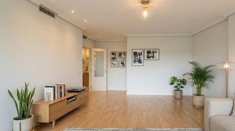 Photo 2 of Flat for sale in Calle Calle Bahía de Alicante, Corralejos - Campo de las Naciones, Madrid Capital