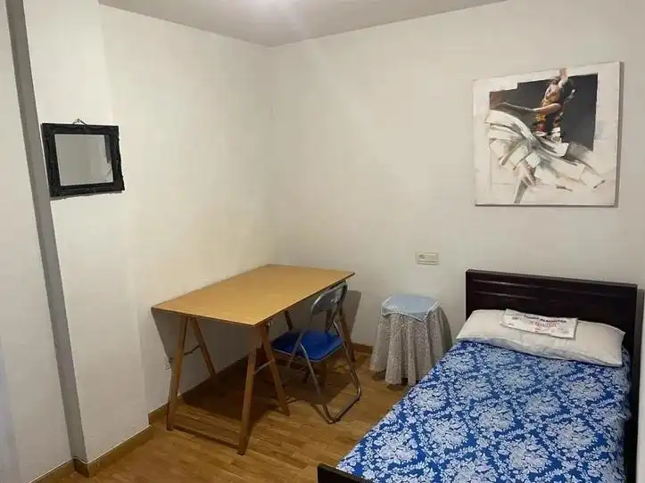 Bedroom of Flat for rent in Oviedo   with Heating and Furnished