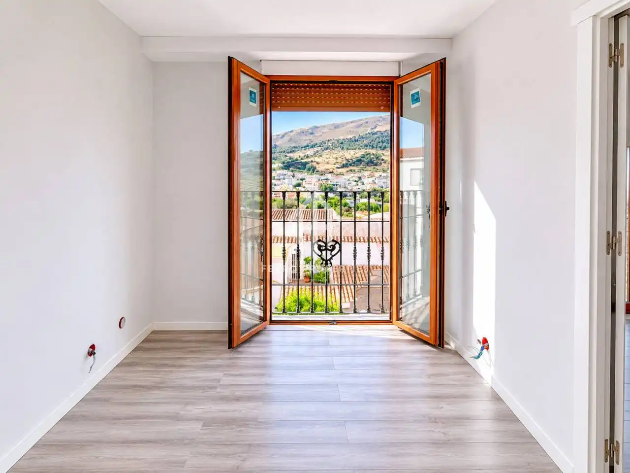 Terrassa de Casa o xalet en venda en Loja amb Aire condicionat, Jardí privat i Terrassa