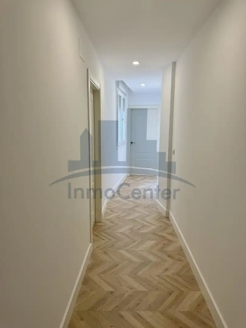 Apartamento de alquiler en Badajoz con Calefacción