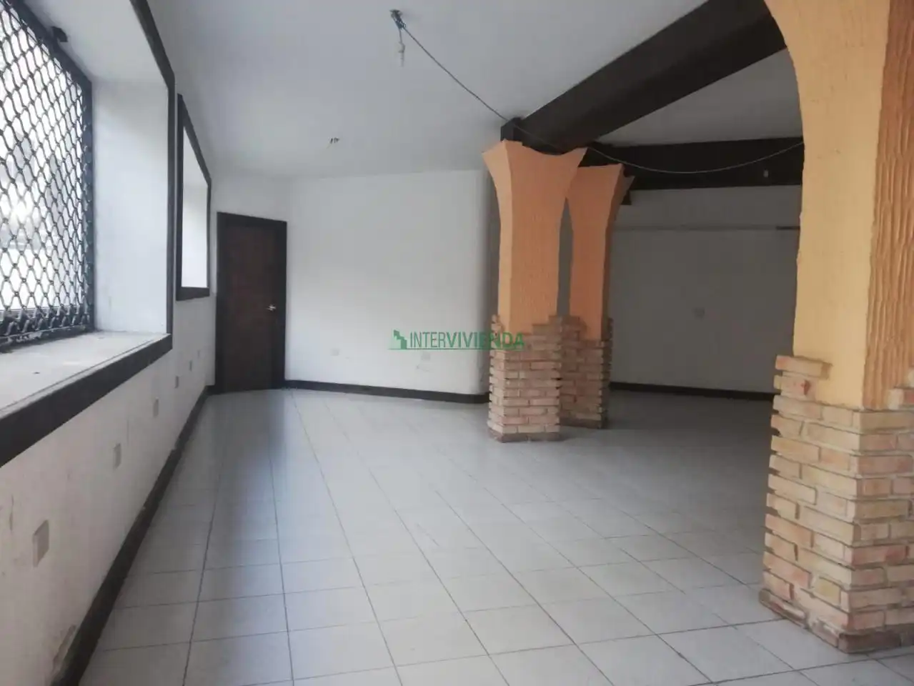 Local comercial de lloguer a Centro Urbano, imagen 8
