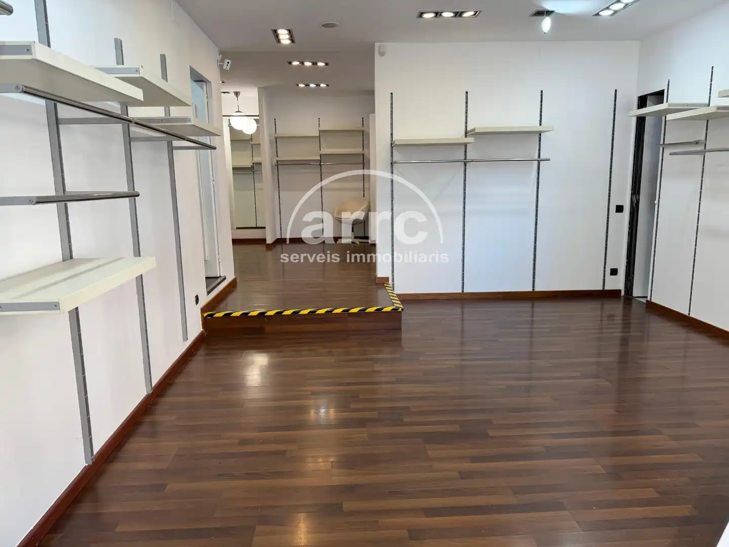 Local comercial de lloguer a Centre - Nucli Antic, imagen 11
