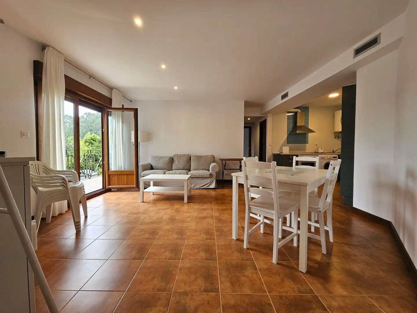 Sala de estar de Piso en venta en Alfoz de Lloredo con Aire acondicionado