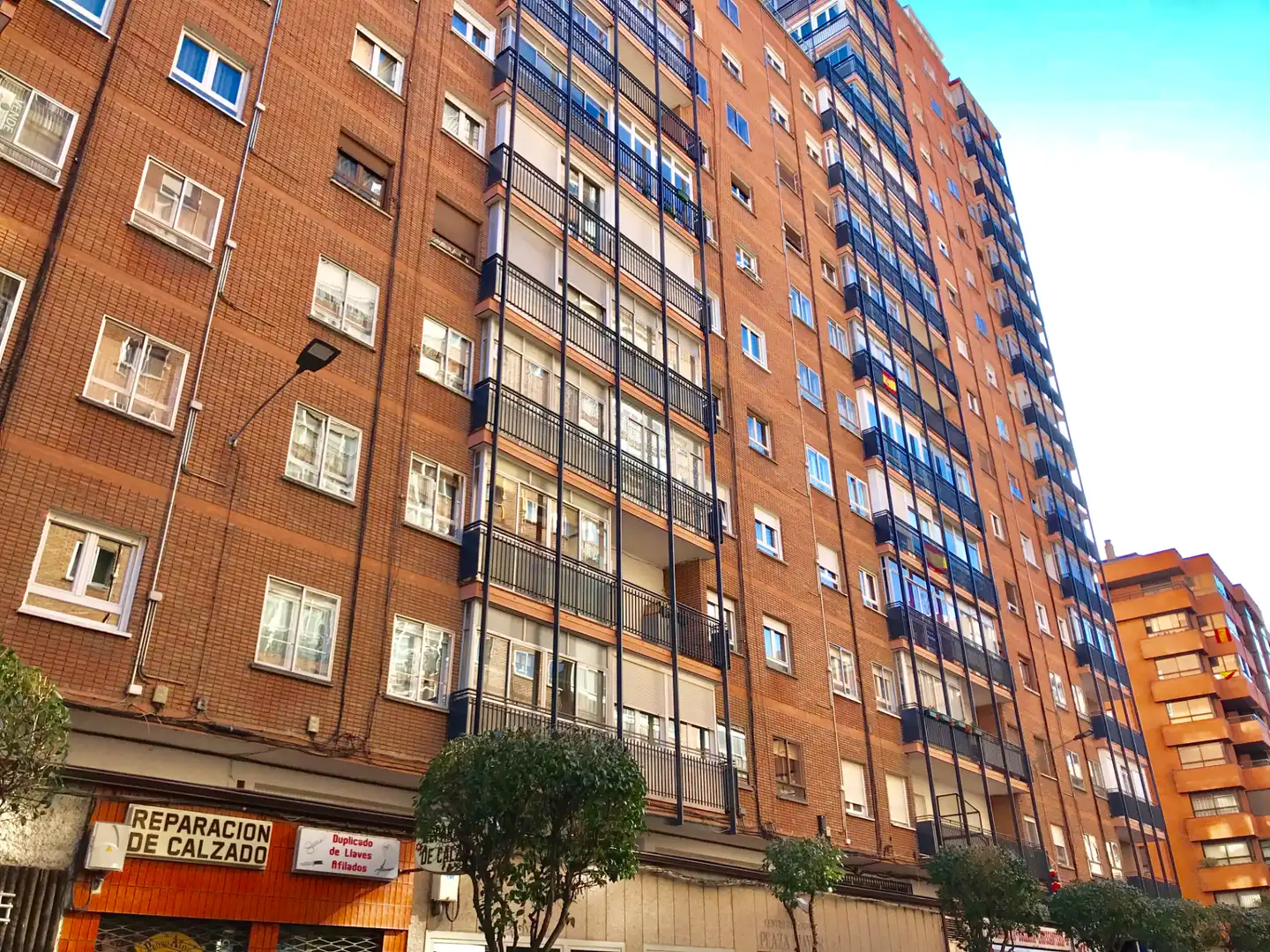 Vista exterior de Pis en venda en Valladolid amb Calefacció, Parquet i Terrassa