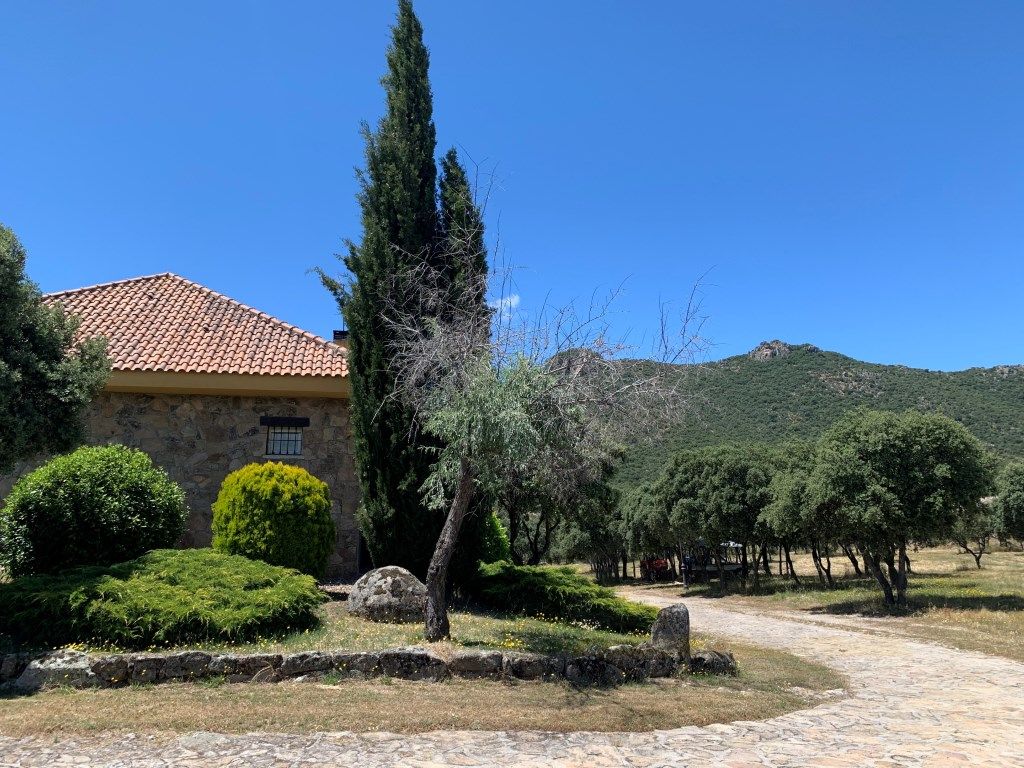 Vista exterior de Casa o xalet en venda en Hoyo de Manzanares