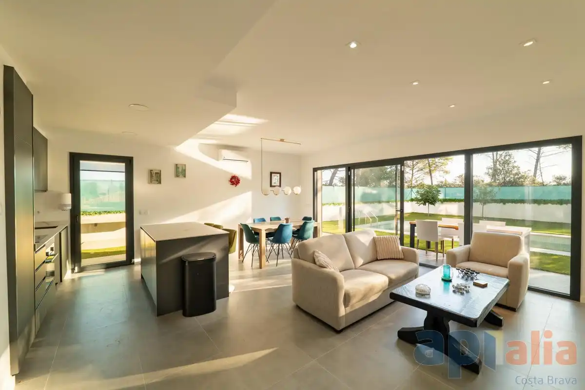 Villa con terrazza in vendita a Carrer de Blanes 35, imagen 9