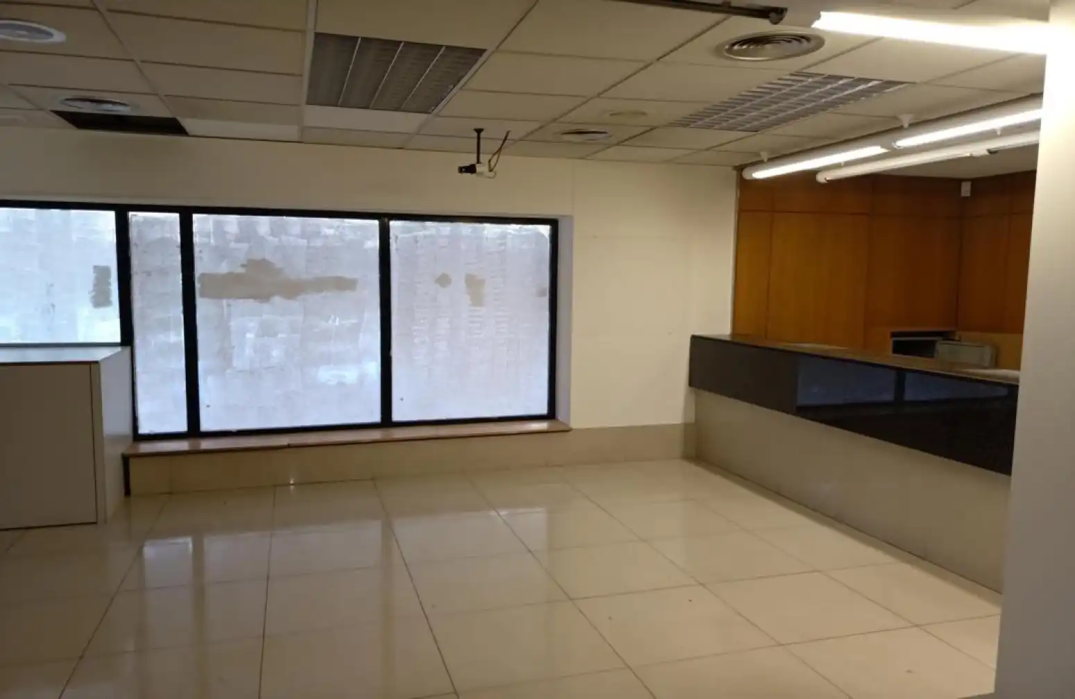 Business premises for sale in Molins de Rei - Calle FERRAN AGULLO, imagen 6