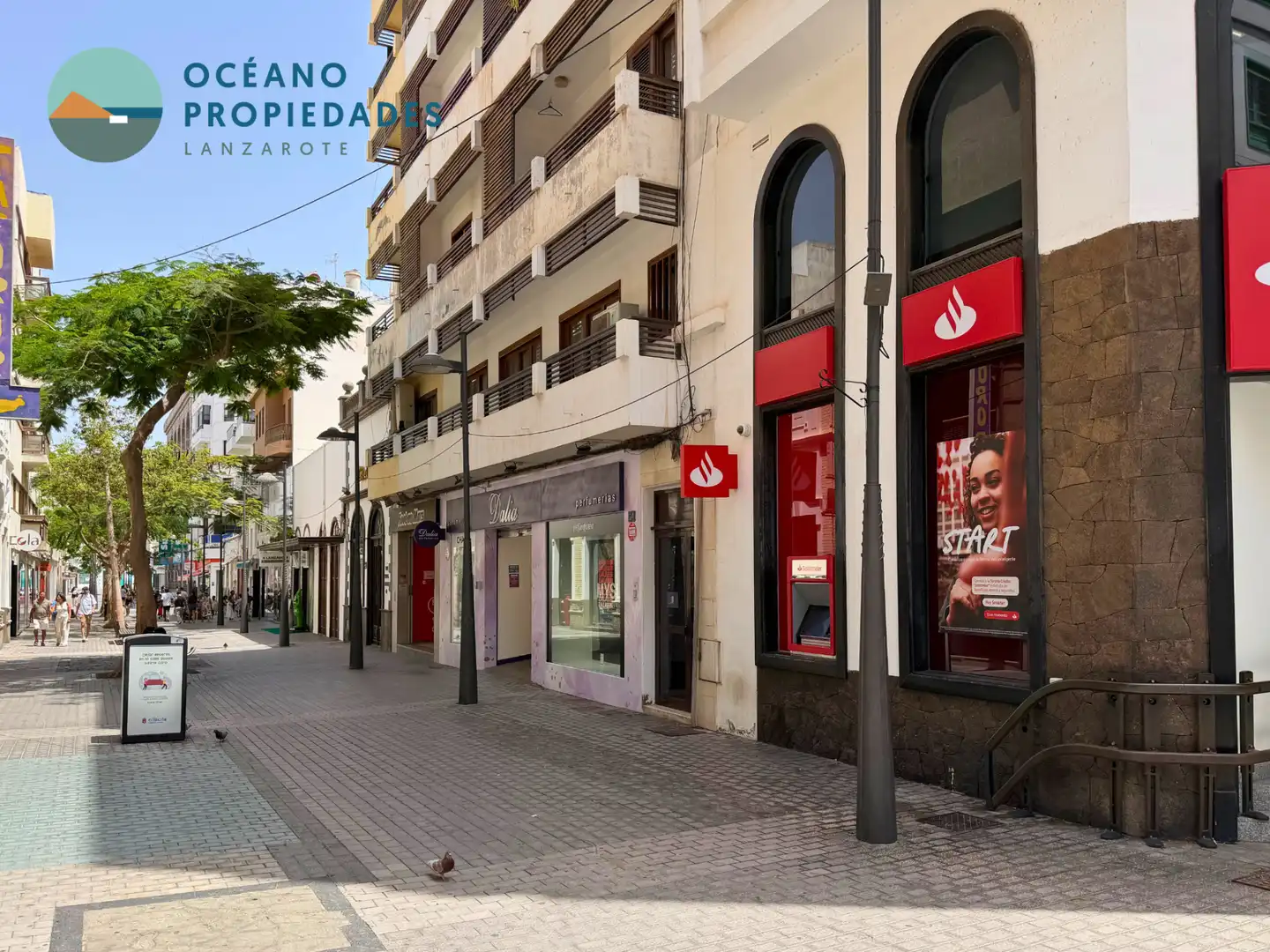 Vista exterior de Apartamento en venta en Arrecife con Terraza, Trastero y Balcón