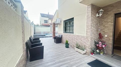 Foto 3 de Casa adosada en venda a Loeches, Madrid