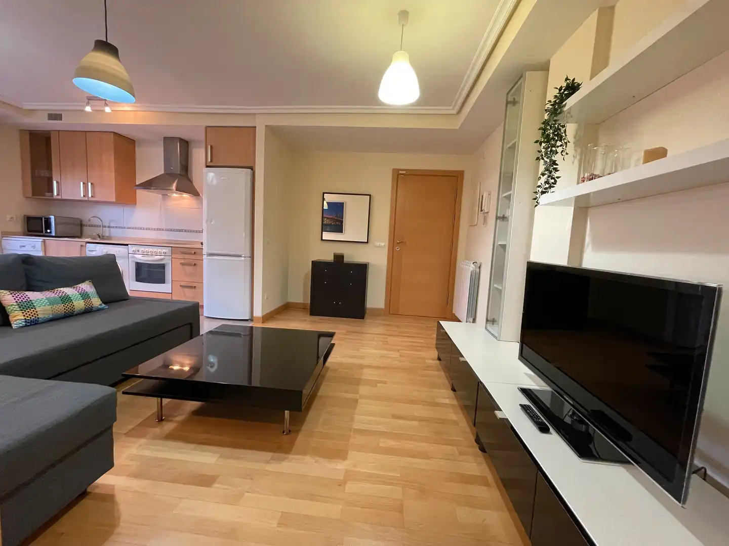 Flat for rent in Calle Ramon Margalef, Aranzana