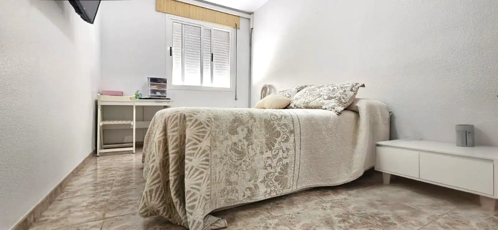 Habitación de Piso en venta en El Ejido con Aire acondicionado, Terraza y Amueblado