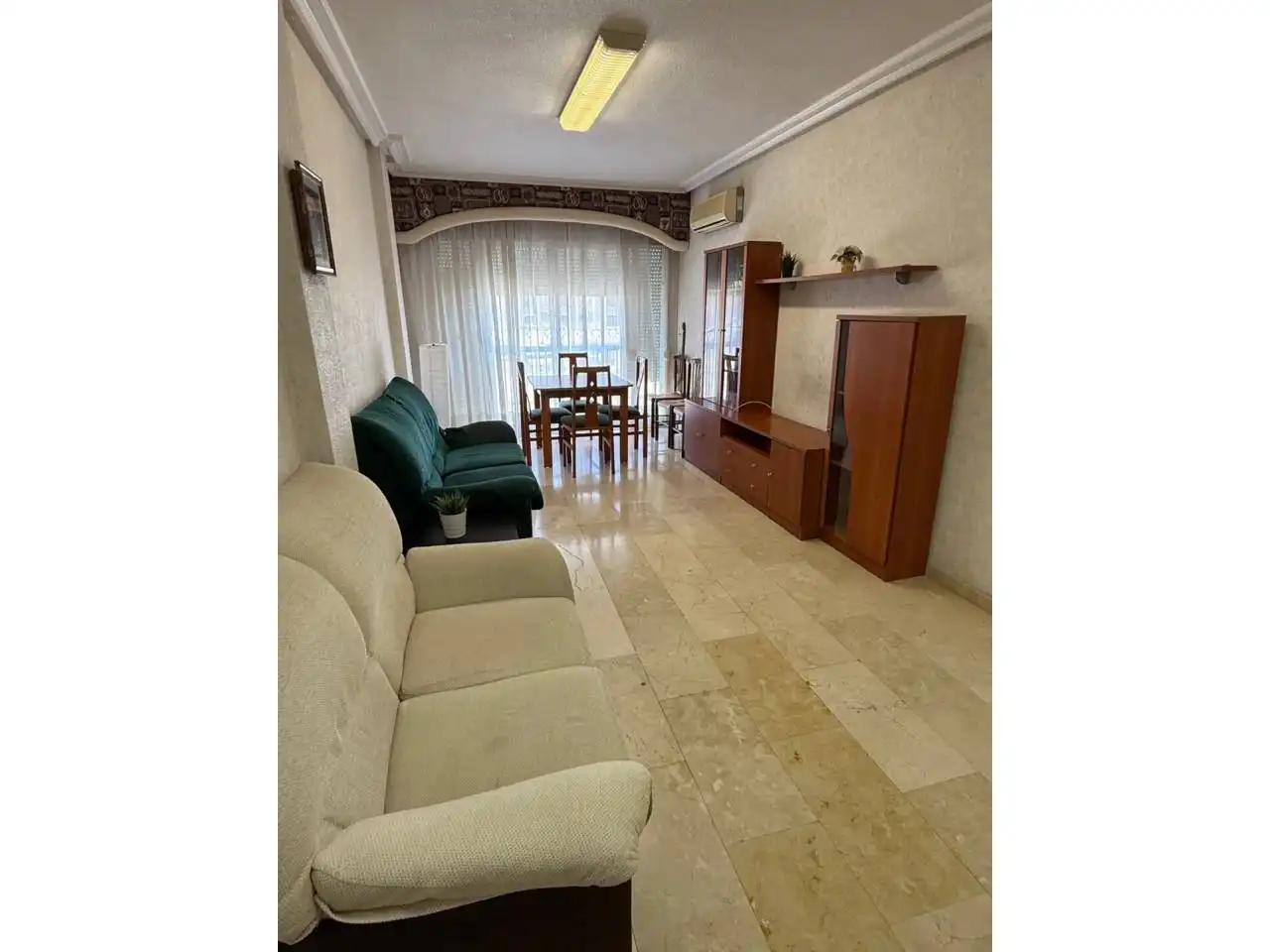 Sala d'estar de Pis de lloguer en Elche / Elx amb Aire condicionat, Moblat i Balcó