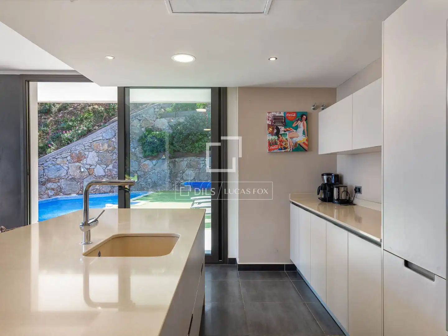 Küche von Haus oder Chalet zum Verkauf in Begur mit Klimaanlage, Heizung und Privatgarten