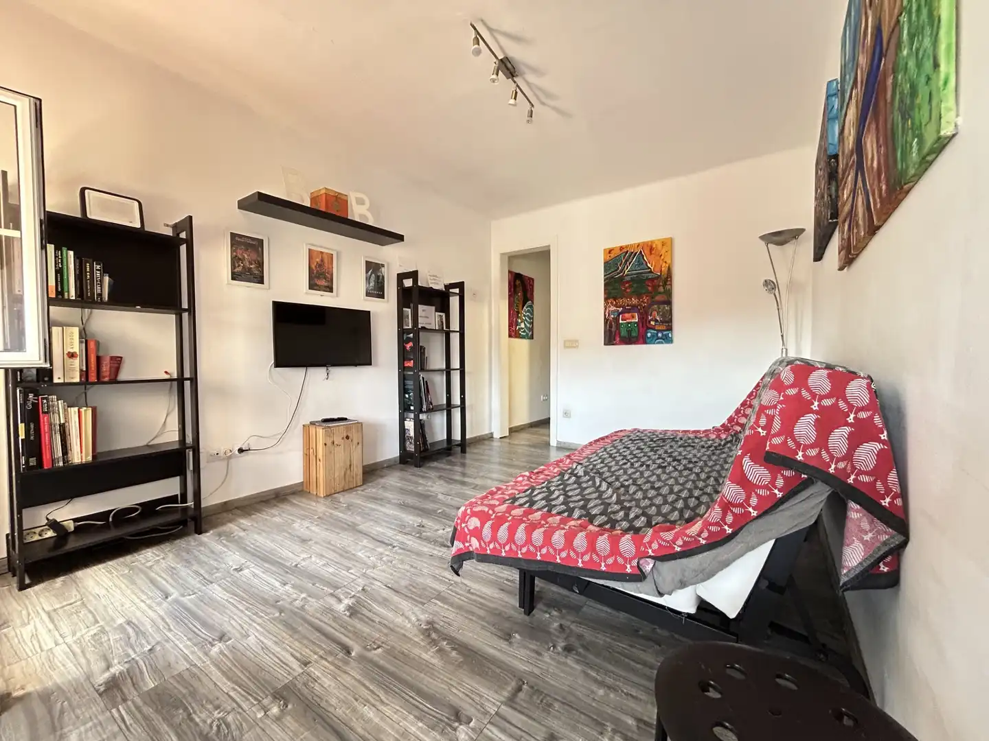 Flat for sale in Avinguda d'Isabel la Catòlica, imagen 3