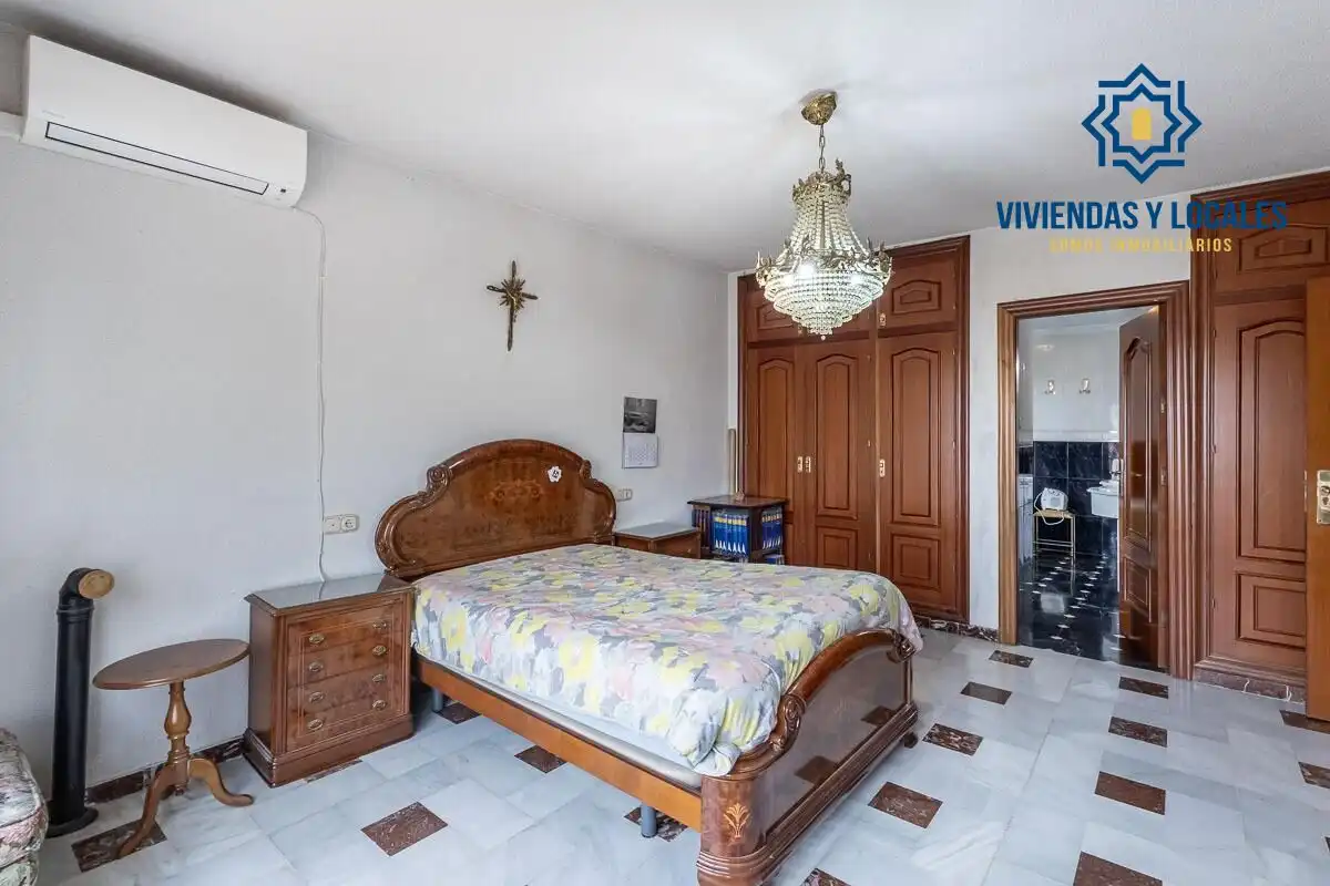 Villa mit Terrasse zum Verkauf in Barrio de la Vega, imagen 24