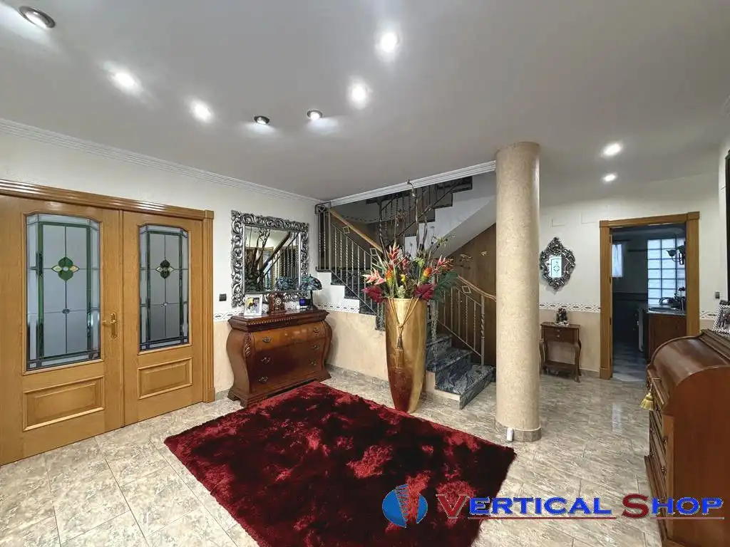Casa o chalet en venta en Villena con Aire acondicionado, Calefacción y Terraza