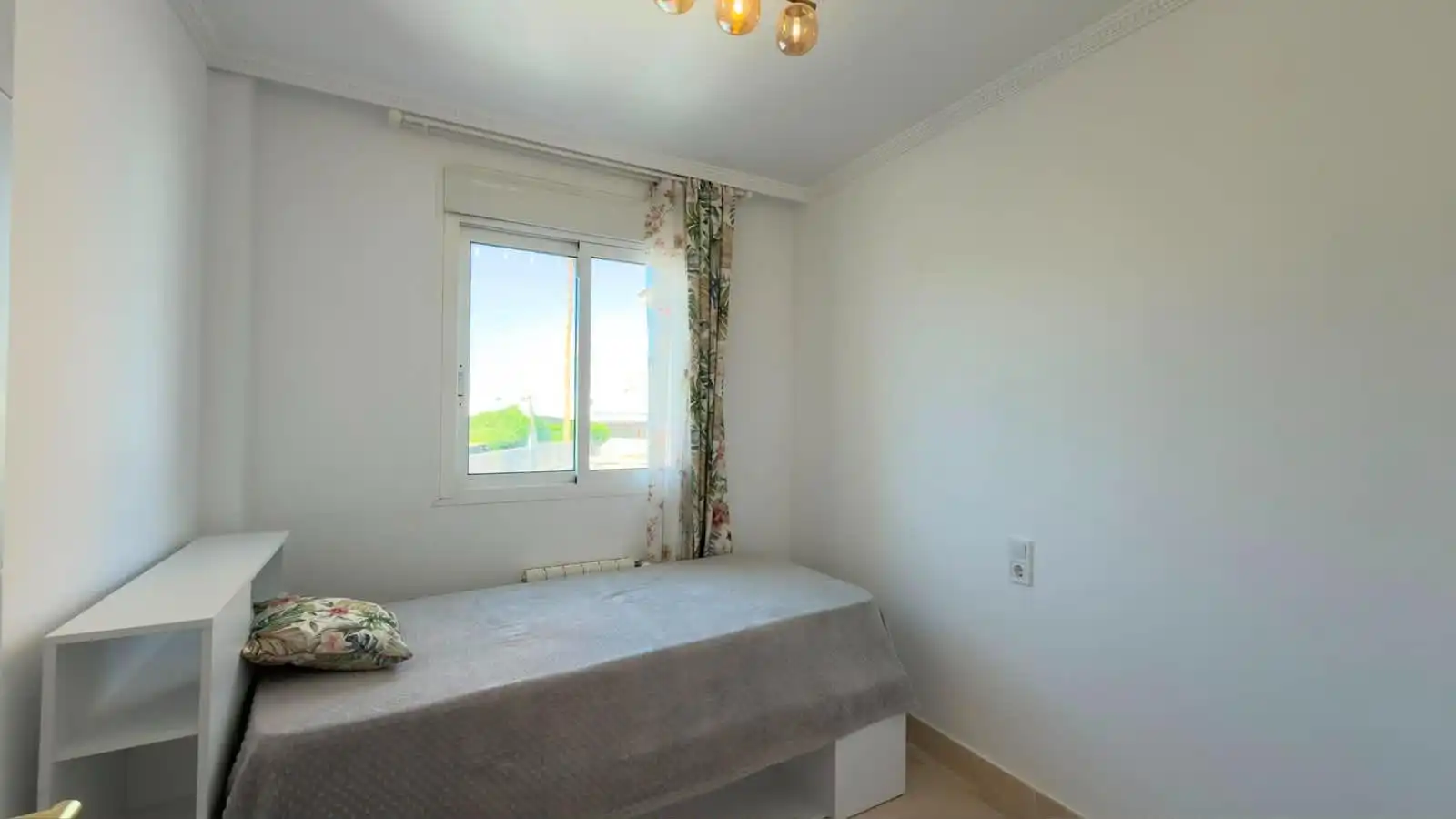 Bedroom of Detached homes for sale in Sant Joan d'Alacant  with Air Conditioner, Terrace and Alarm