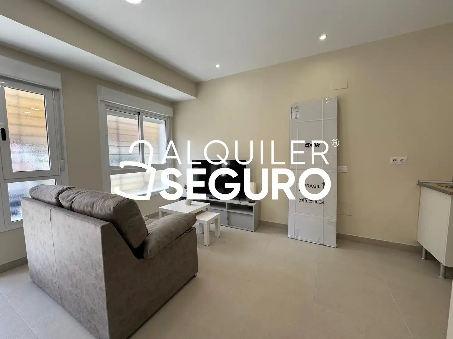 Sala d'estar de Estudi de lloguer en Málaga amb Aire condicionat