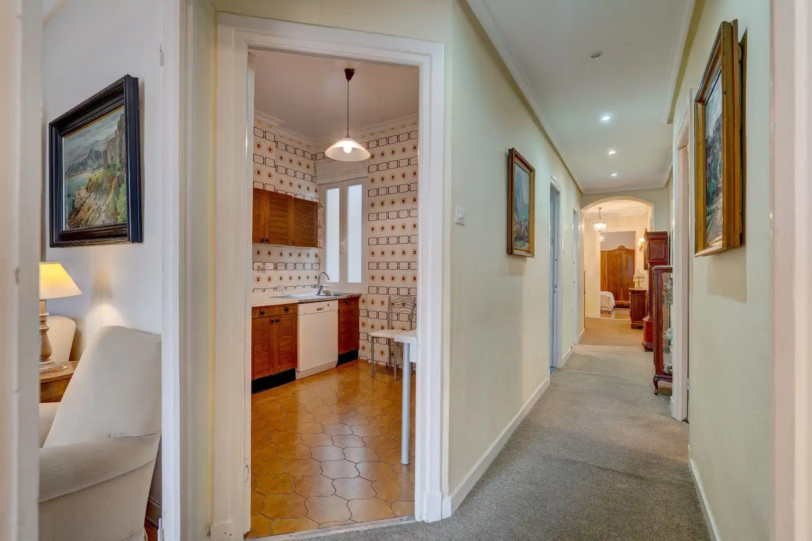 Piso en venta en Irun  con Calefacción, Trastero y Amueblado