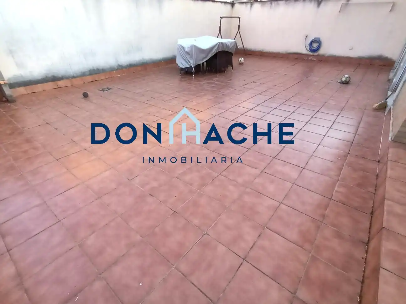 Terrace of Detached homes for sale in Mérida  with Air Conditioner, Heating and Parquet flooring