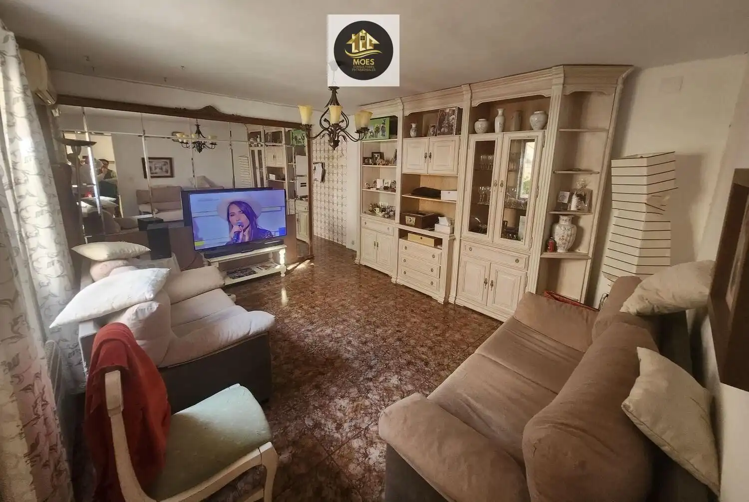 Sala de estar de Casa o chalet en venta en Jaén con Terraza, Trastero y Balcón