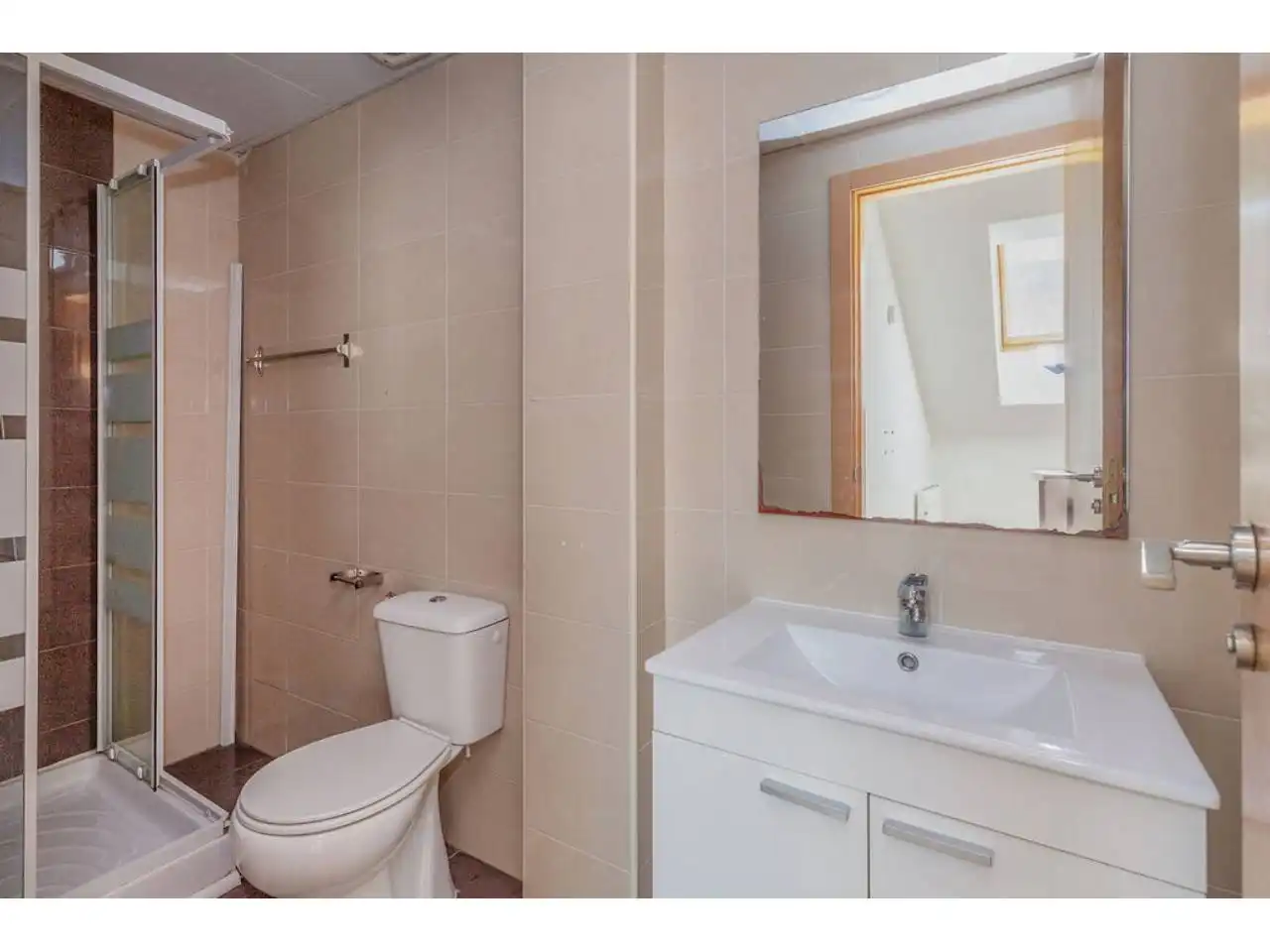 Badezimmer von Wohnung zum Verkauf in Aranjuez