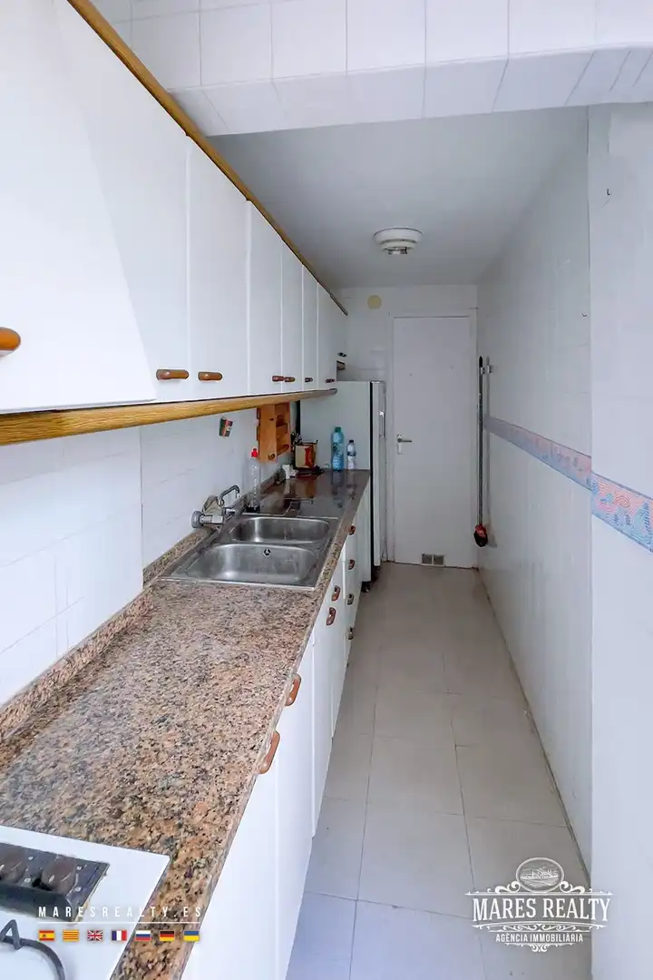 Küche von Wohnung zum Verkauf in Lloret de Mar mit Heizung und Haustechnik