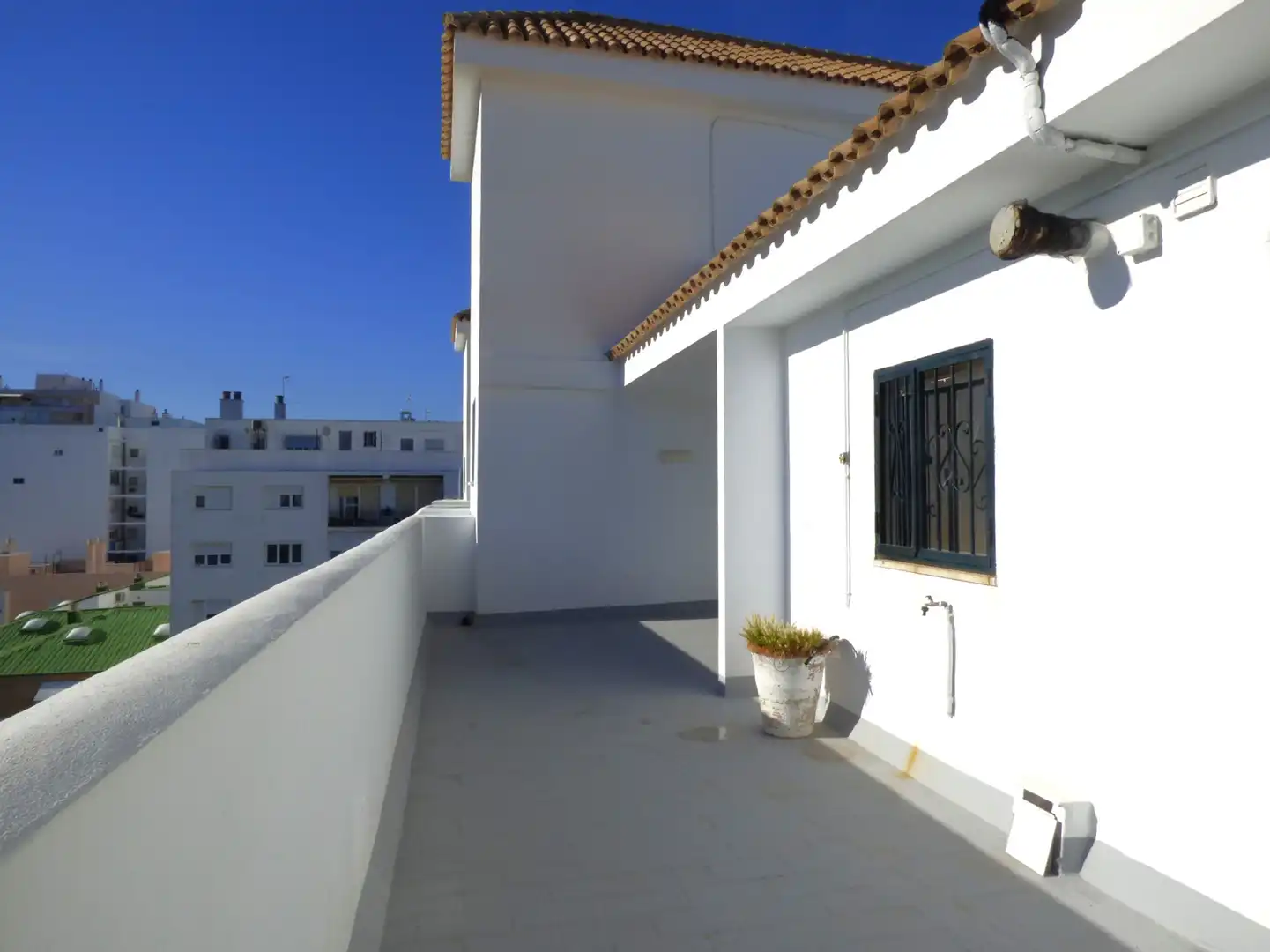 Terrasse von Dachboden zum Verkauf in Cádiz mit Heizung und Terrasse