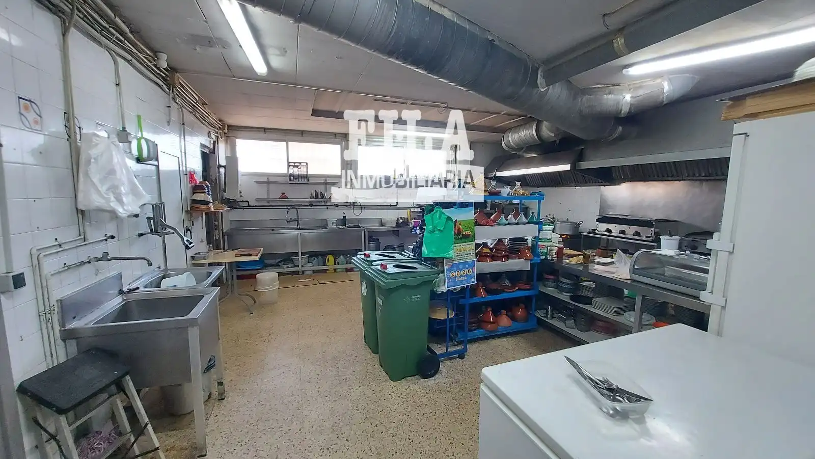 Küche von Geschaftsraum zum Verkauf in Calafell mit Klimaanlage und Terrasse
