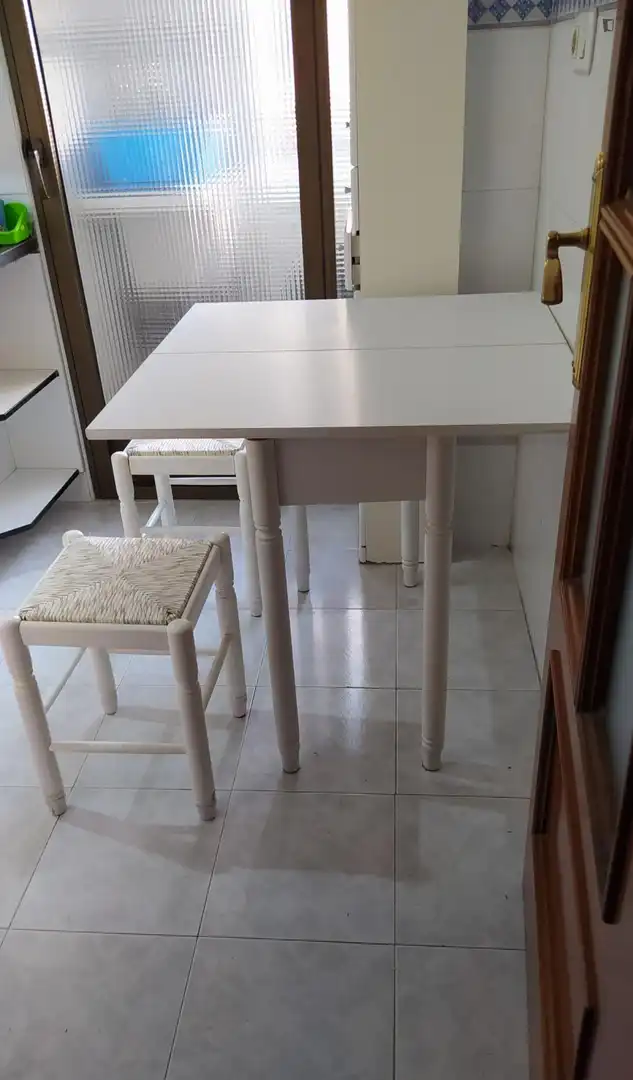 Jardín de Apartamento para compartir en Granada con Amueblado, Horno y Lavadora