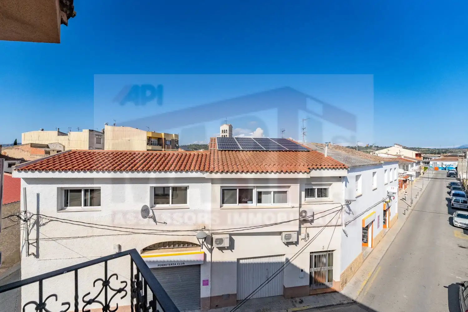Vista exterior de Edifici en venda en Móra la Nova
