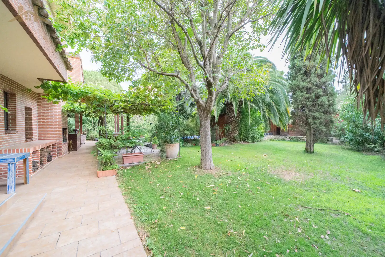 Jardín de Casa o chalet en venta en Boadilla del Monte con Aire acondicionado, Calefacción y Jardín privado