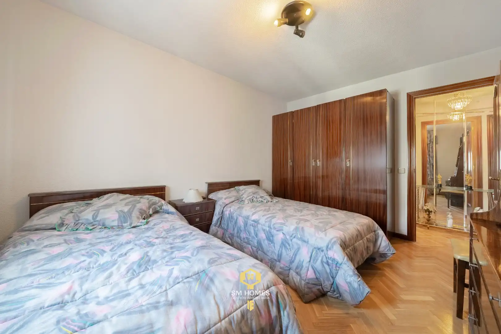 Schlafzimmer von Wohnung zum Verkauf in Coslada mit Terrasse, Möbliert und Ofen