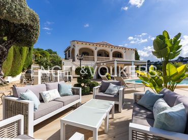 House with pool for sale in Orba