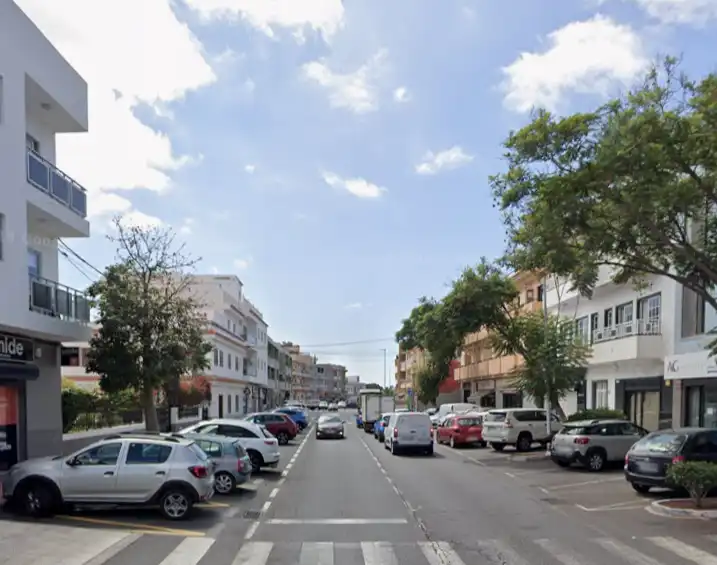 Vista exterior de Piso en venta en Arona