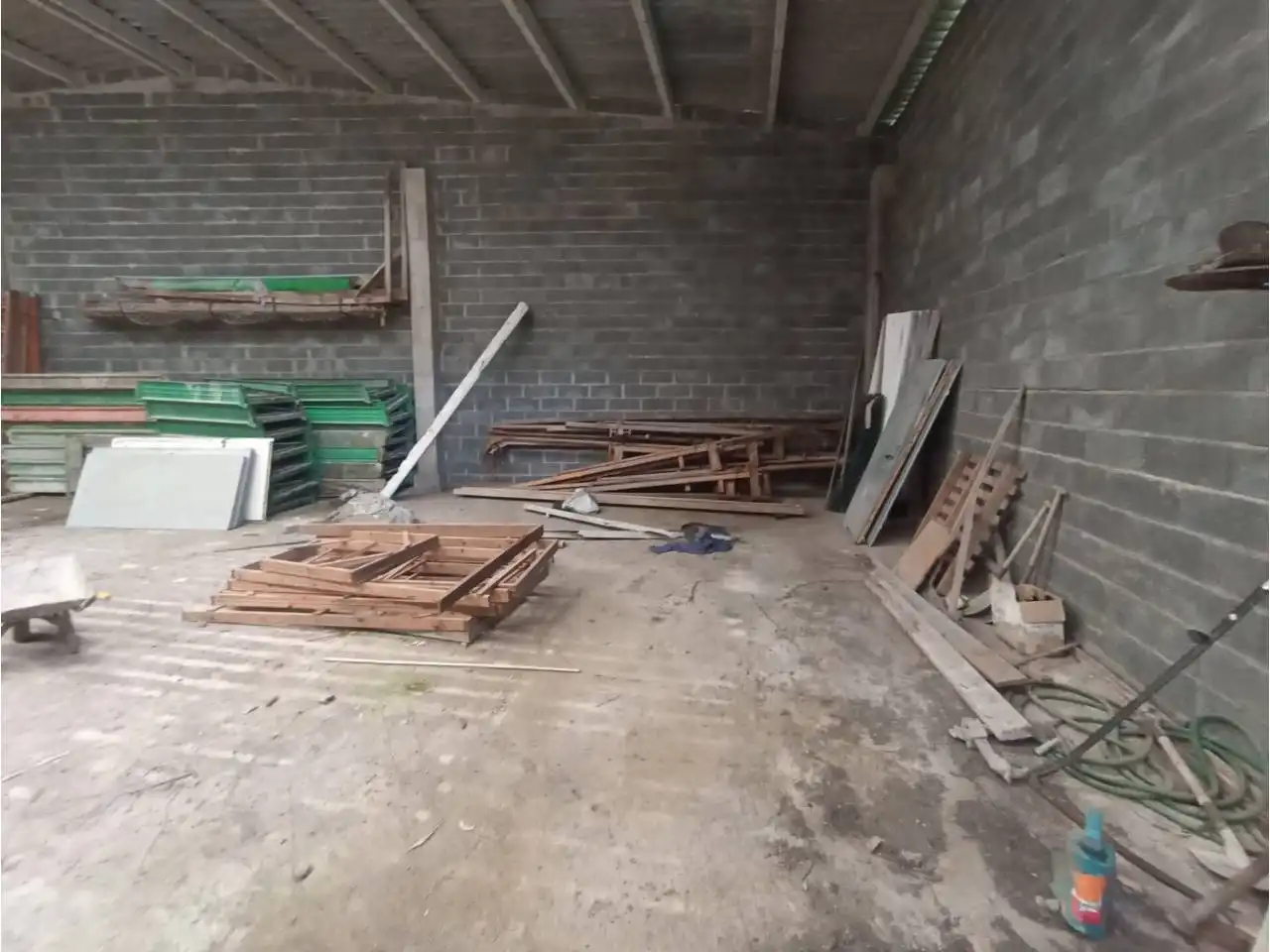 Fabrikhallen zum Verkauf in Zona de Plaza de Barcelos
