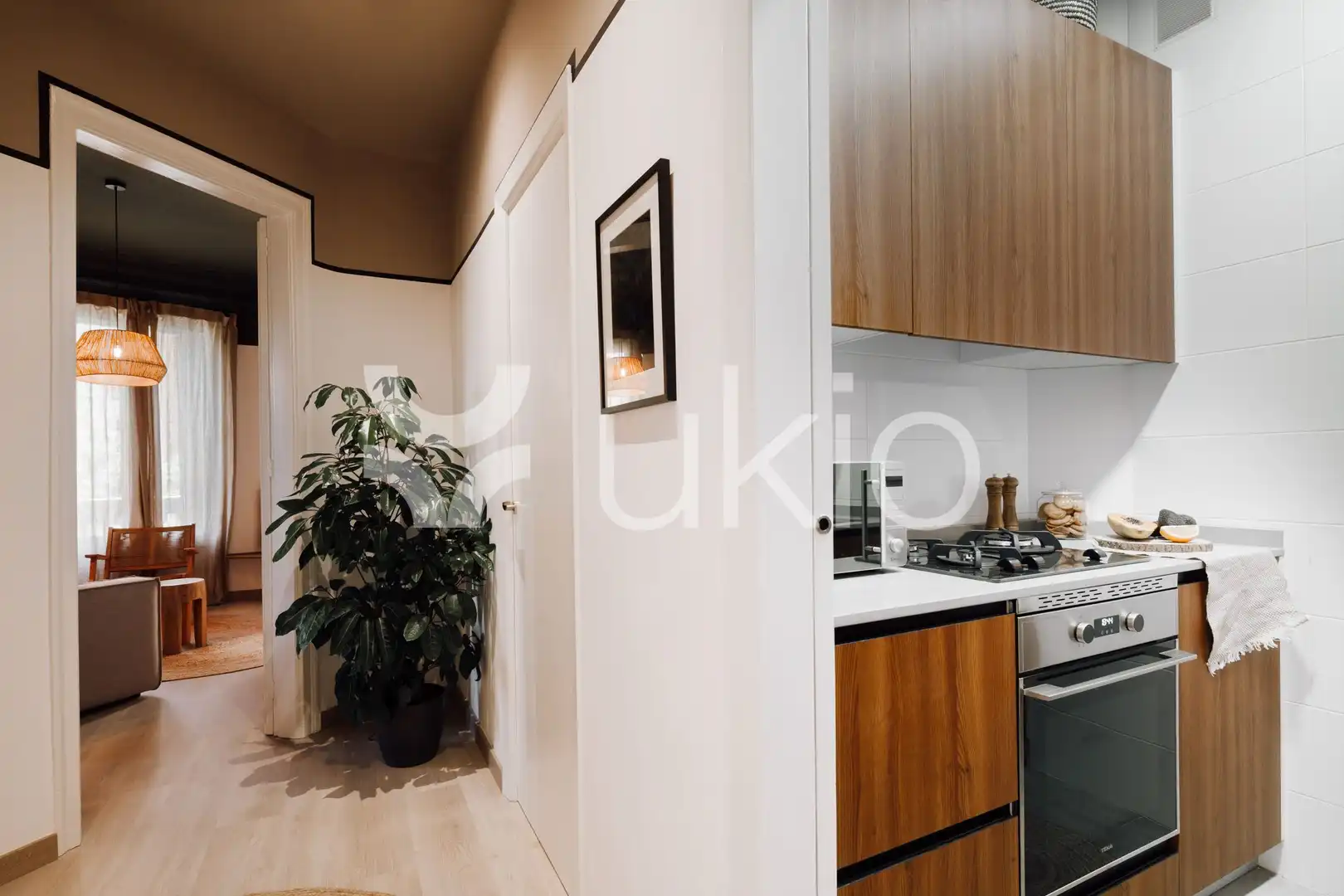 Cuina de Apartament de lloguer en Barcelona amb Aire condicionat, Moblat i Forn
