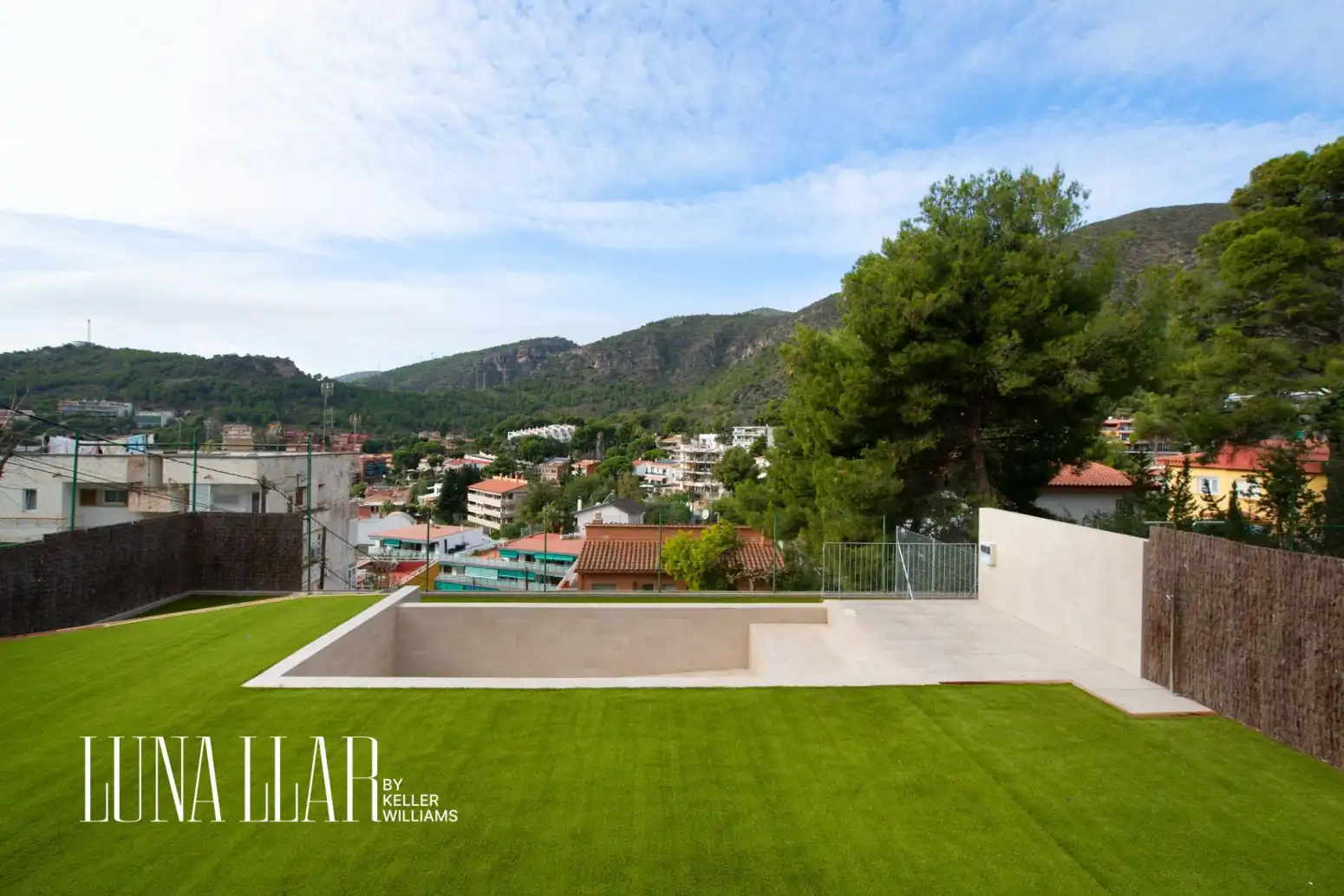 Terrace of Houses for sale in Castelldefels